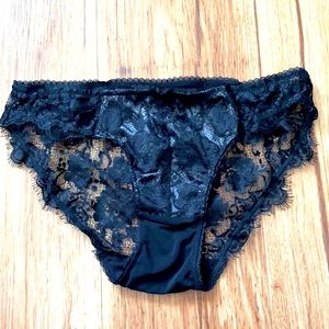 Never worn Dita von Teese underwear